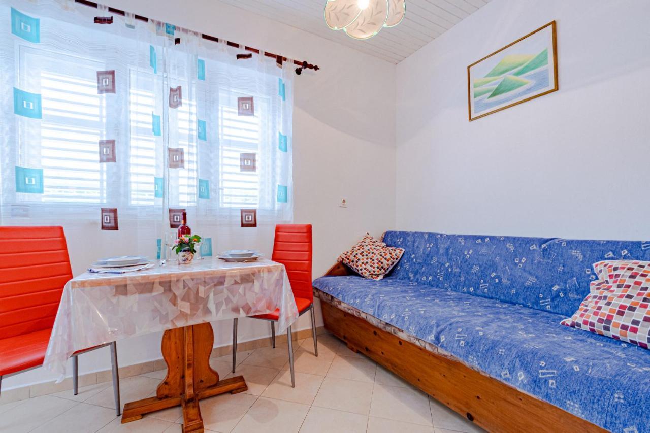 Apartment Ruzica Zrnovo Buitenkant foto