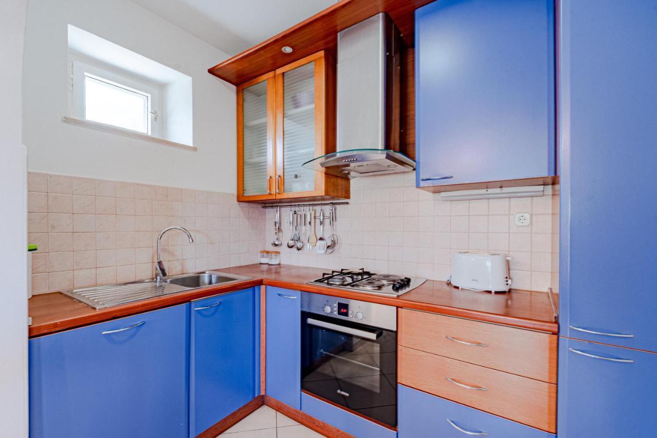Apartment Ruzica Zrnovo Buitenkant foto
